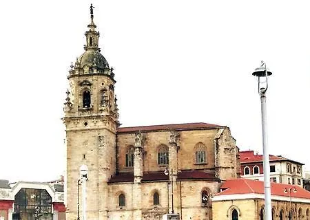 アパート Irati Escapate A Bilbao, A 5min Del Mercado De La Ribera ビルバオ